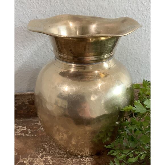 Vtg Solid Hammered Brass Bowl Planter Vase Wavy Edge 5 7/8” H 5” W Made India - Picture 1 of 7